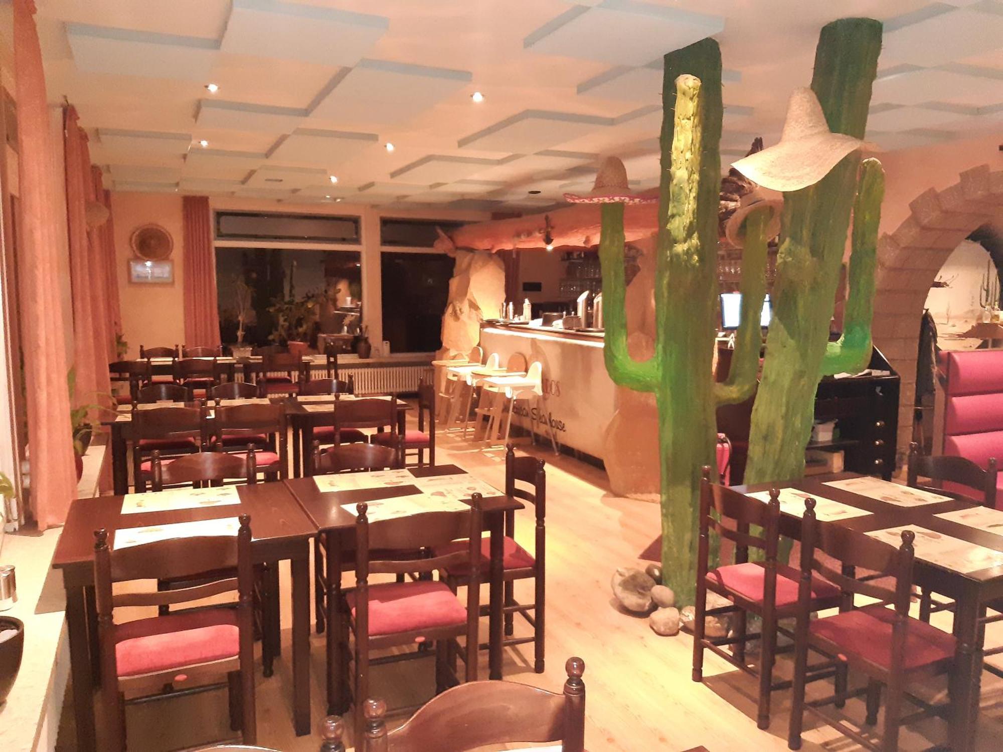 Desperados Mexican Steakhaus Und Hotel Bergen  Exterior foto